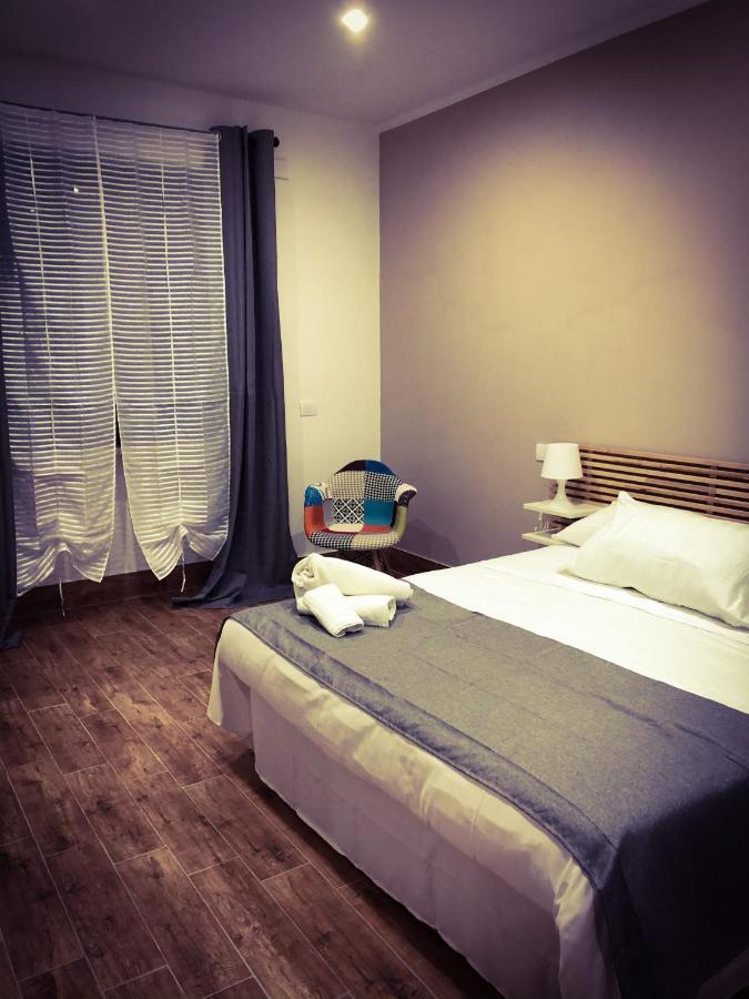Napoli Central Station Deluxe Bed & Breakfast Luaran gambar