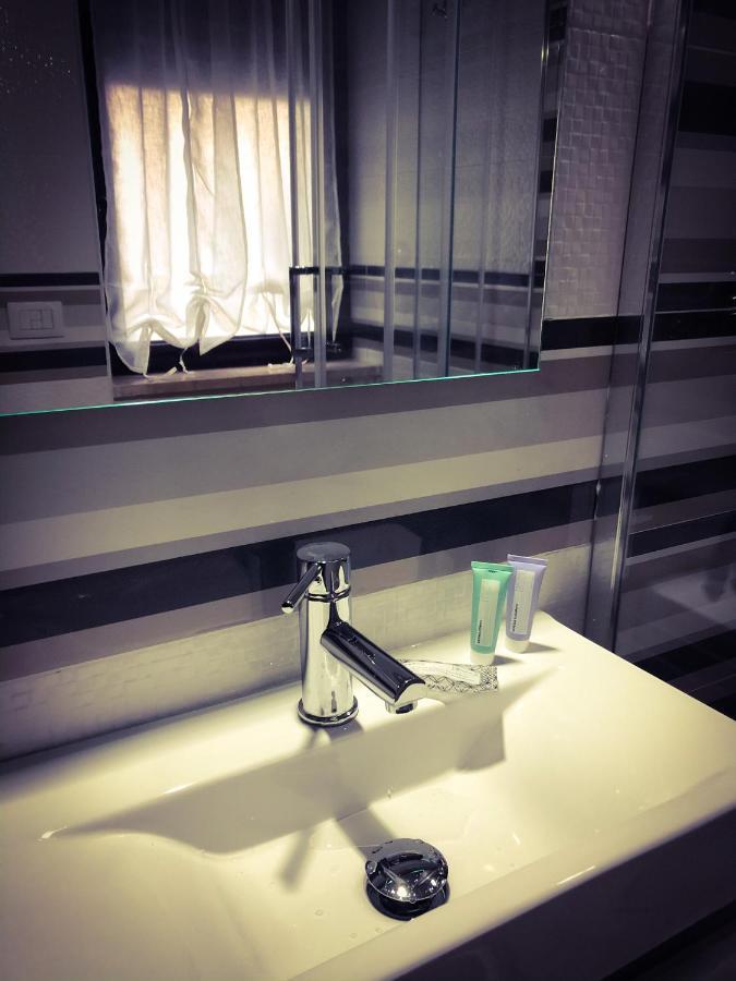 Napoli Central Station Deluxe Bed & Breakfast Luaran gambar